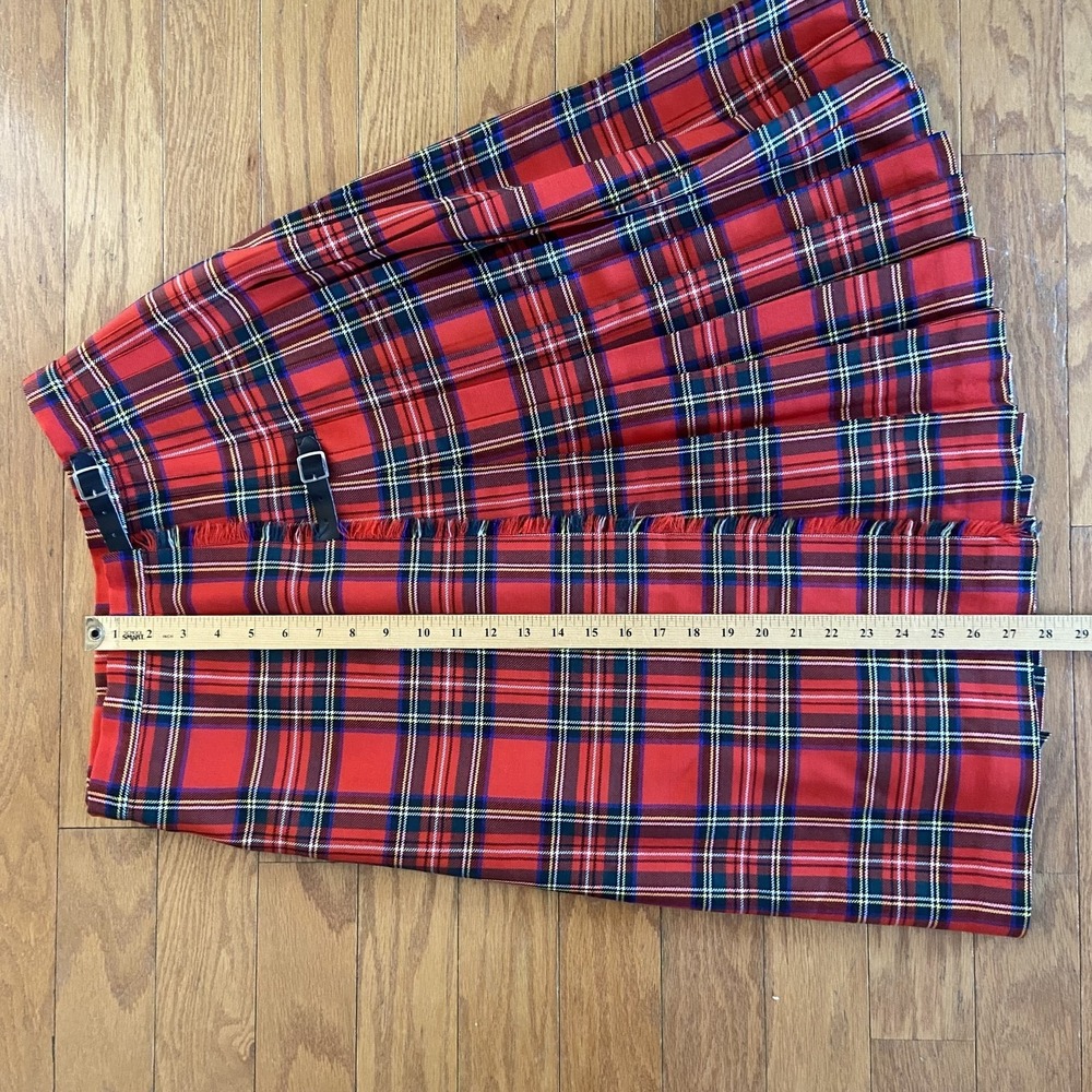 Vintage Meigle Kilt Skirt Women Pure Wool Red Plaid Pleated Buckle Made Scotland - Picture 12 of 15